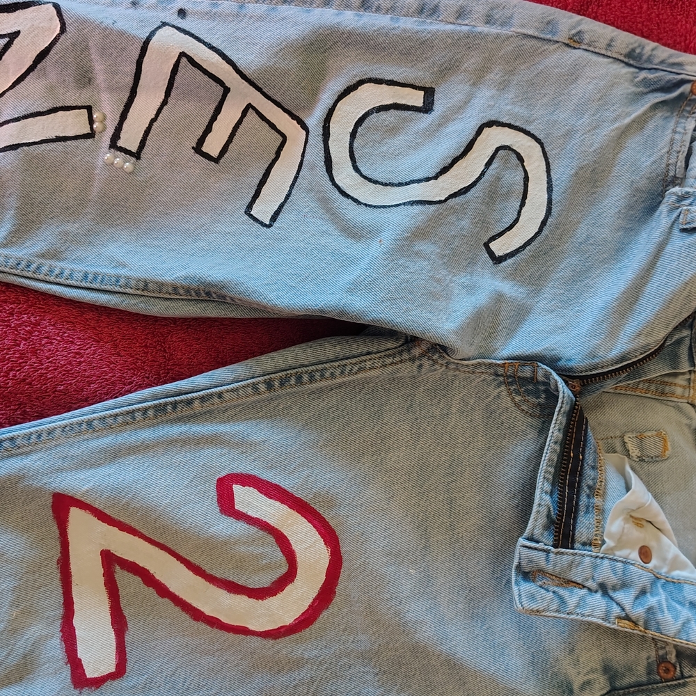 Aeropostale Senior Painted Jeans. Light Blue Low-Rise Bootcut Jeans - Picture 15 of 16